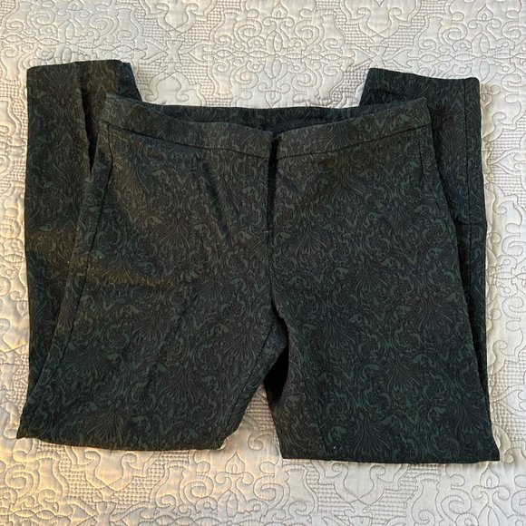 Women's Adrienne Vittadini Christmas Green Muted Patterned Slacks - Size 10 - Picture 6 of 6